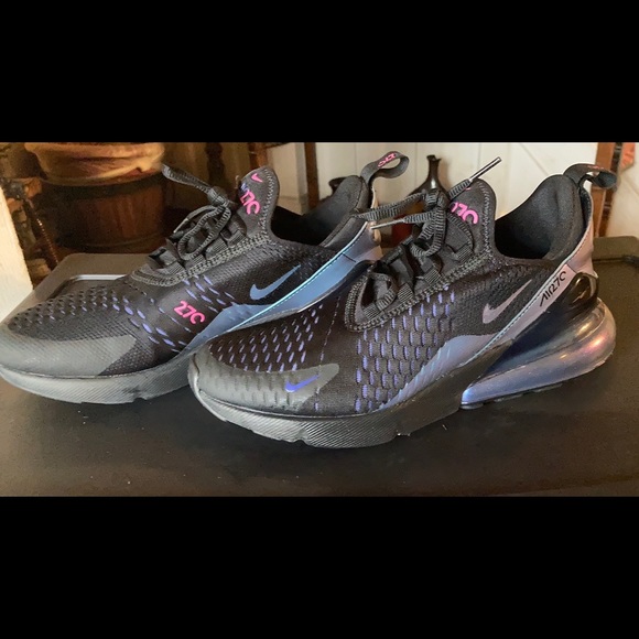 Nike AirMax 270 throwback future - Picture 2 of 11